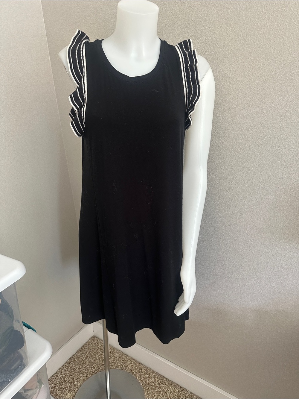 LOFT Black Petite Dress with Subtle Scoop Neck
